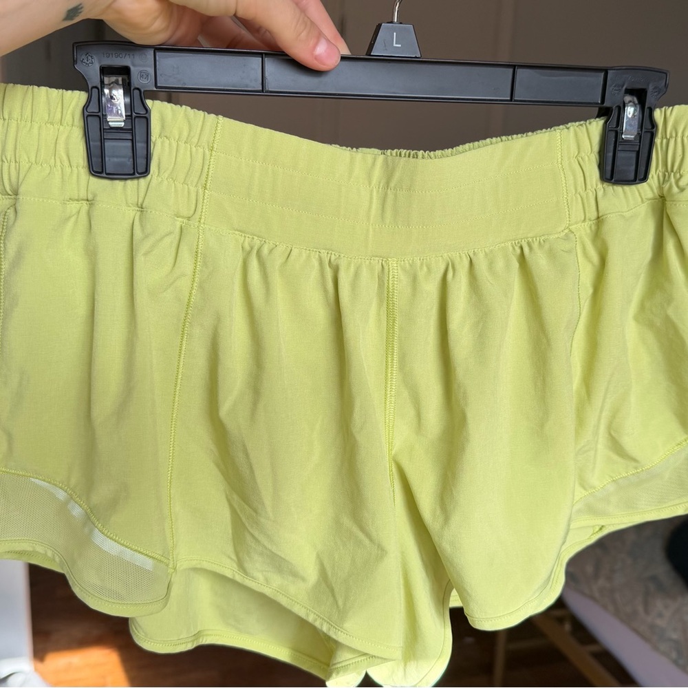 Lululemon Hottie Hot HR Running Shorts Size 12  Low Rise